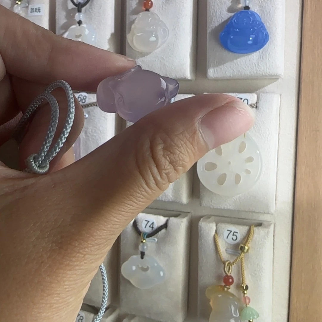 玛瑙/玉髓颈饰合金