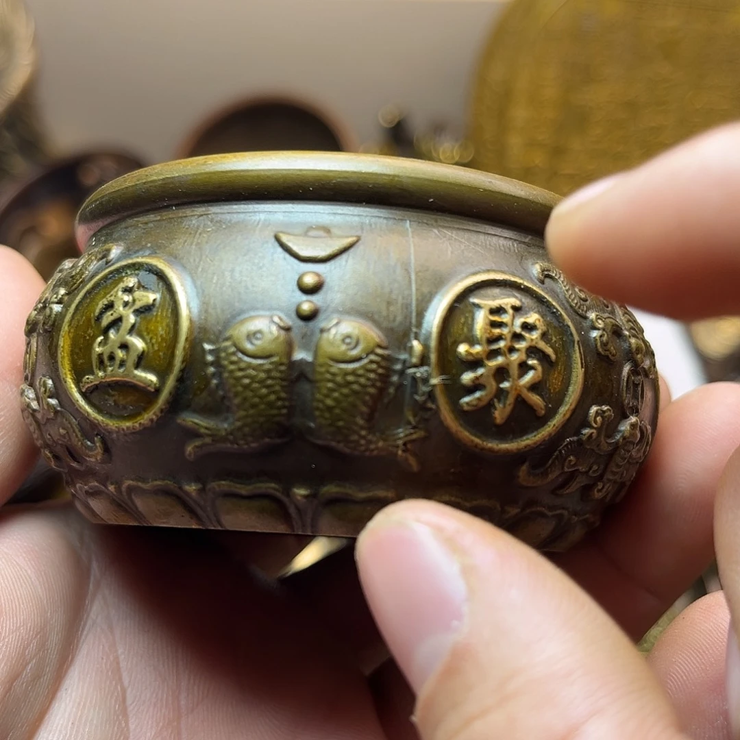 精美铜器工艺品等