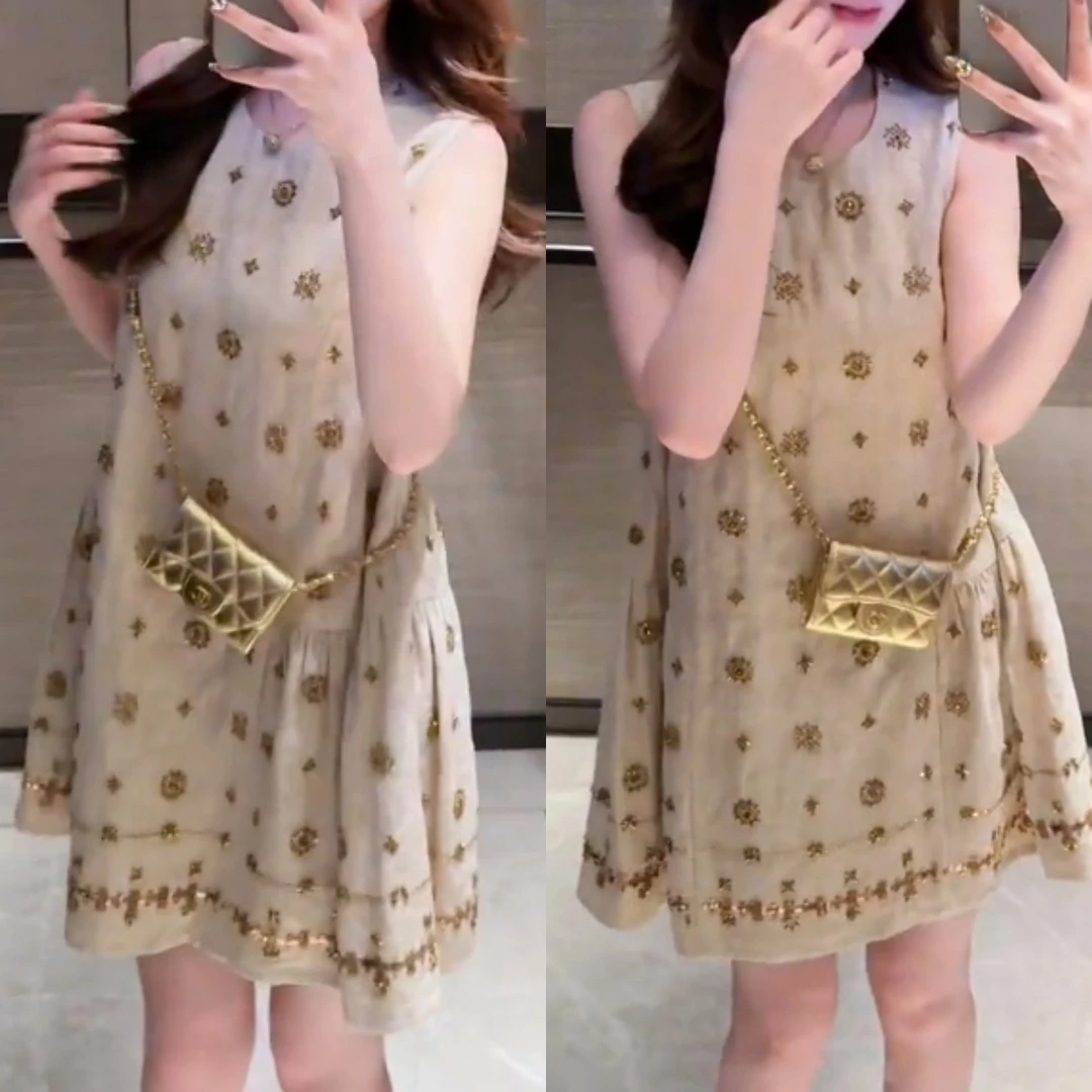 2025夏季新款时尚修身显瘦款女气质网红洋气连衣裙百搭款G6306