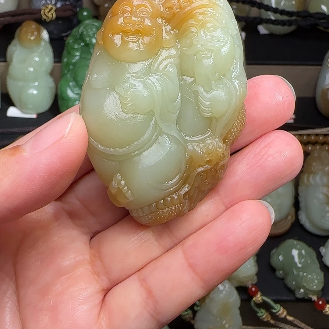 风***涌颈饰未镶嵌和田玉
