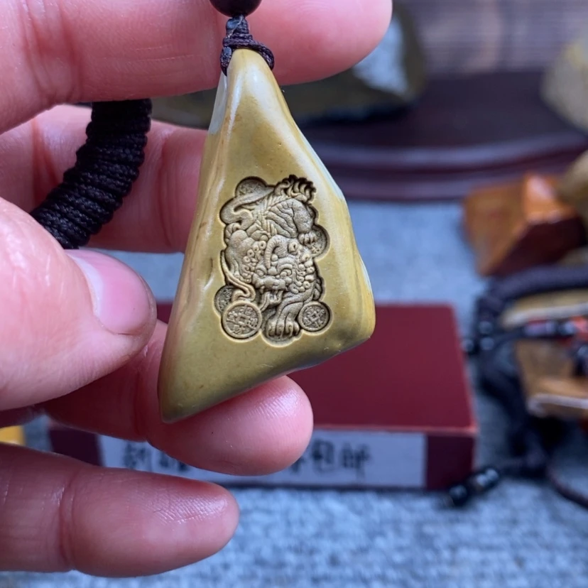 【闪购商品】原石雕刻