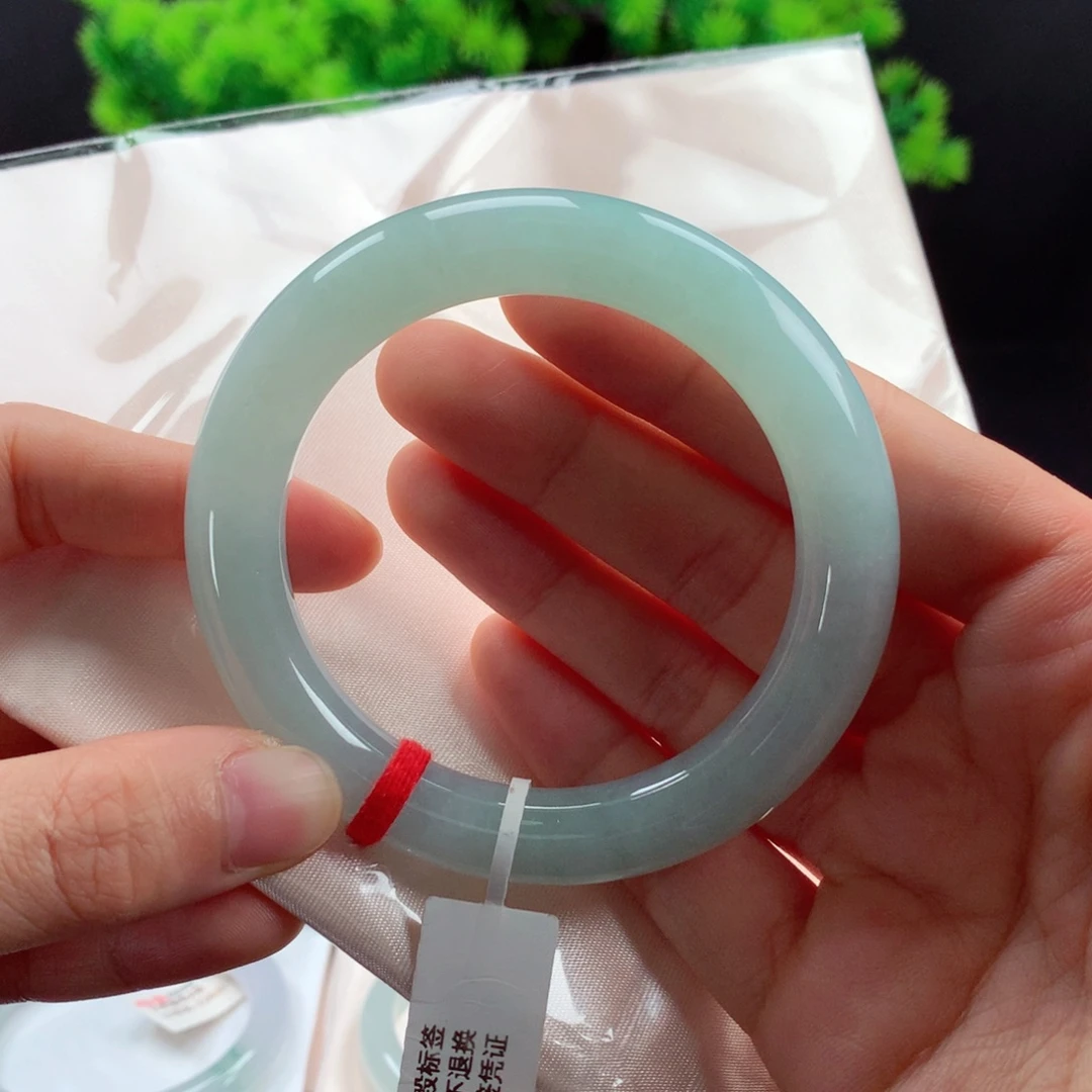翡翠未镶嵌手镯2号