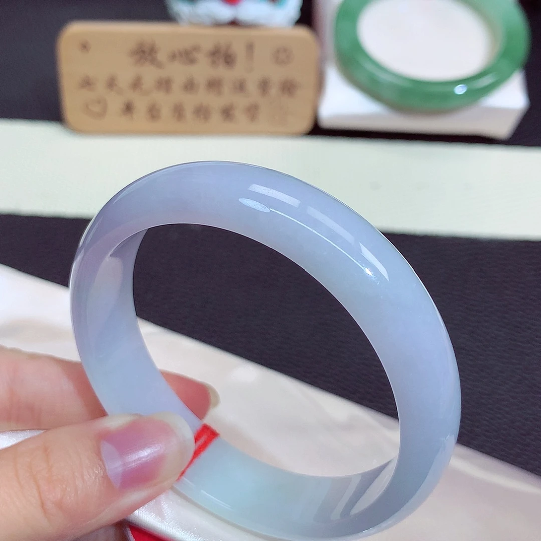 未镶嵌手镯翡翠9005