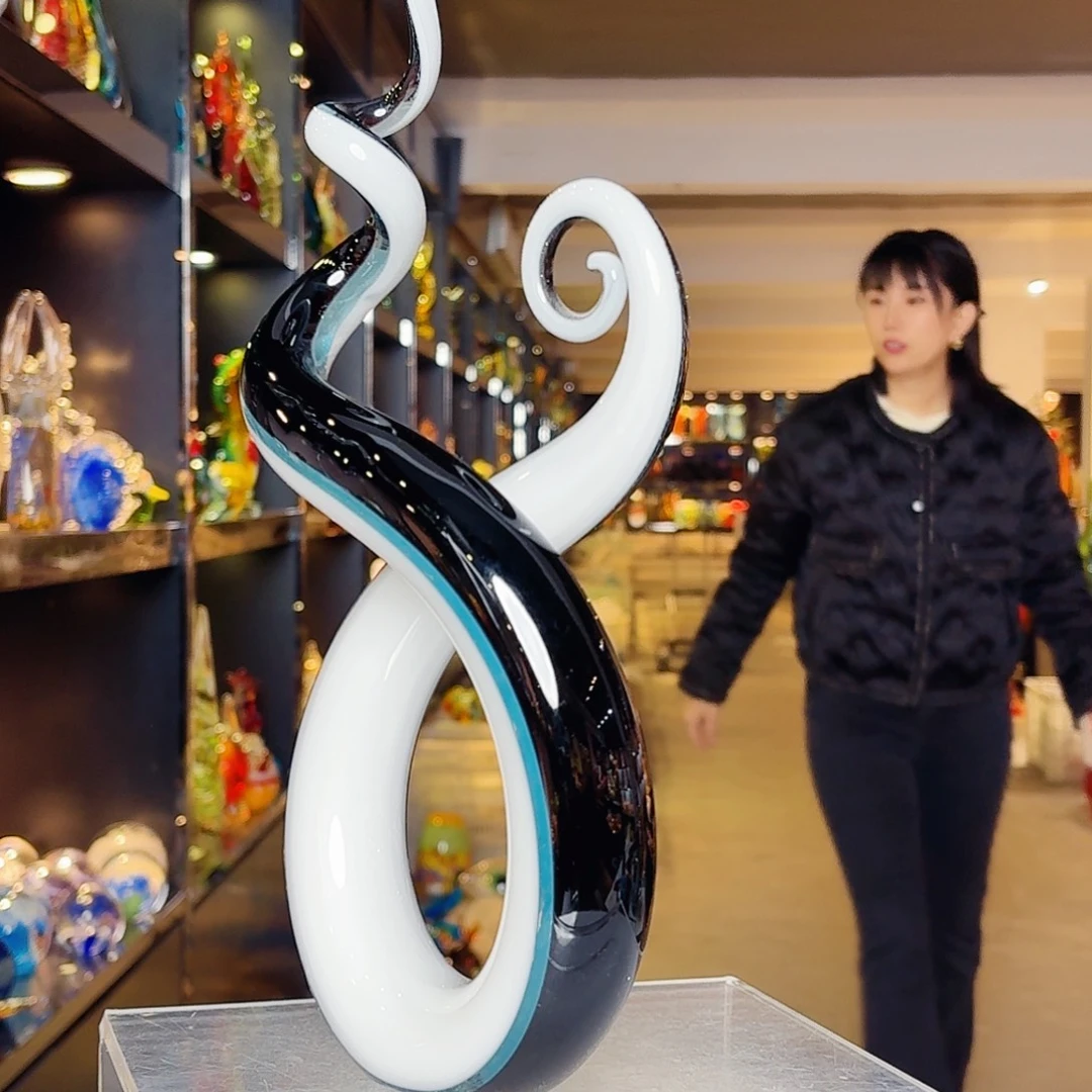 摆件……我不在这里干