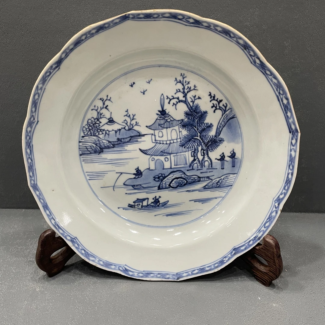 青花山水亭台楼阁盘