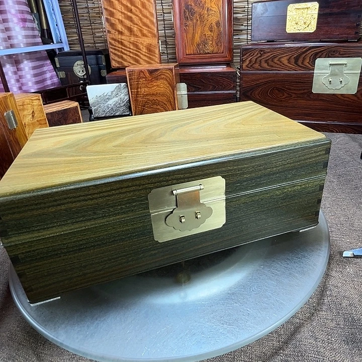 非洲紫檀（红花梨）绿檀