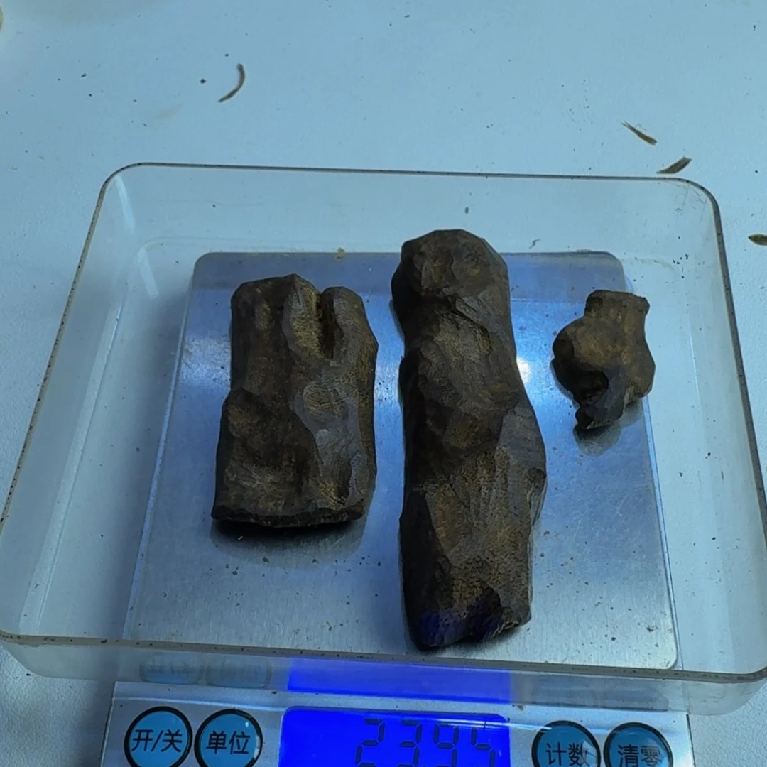 沉香碎屑沉香D**S透顶绿22克