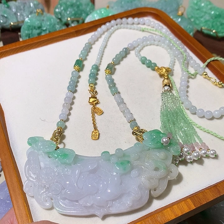 颈饰未镶嵌翡翠翡翠吊坠