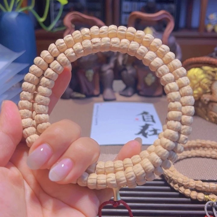 大***妆吊坠柏香籽/百香籽