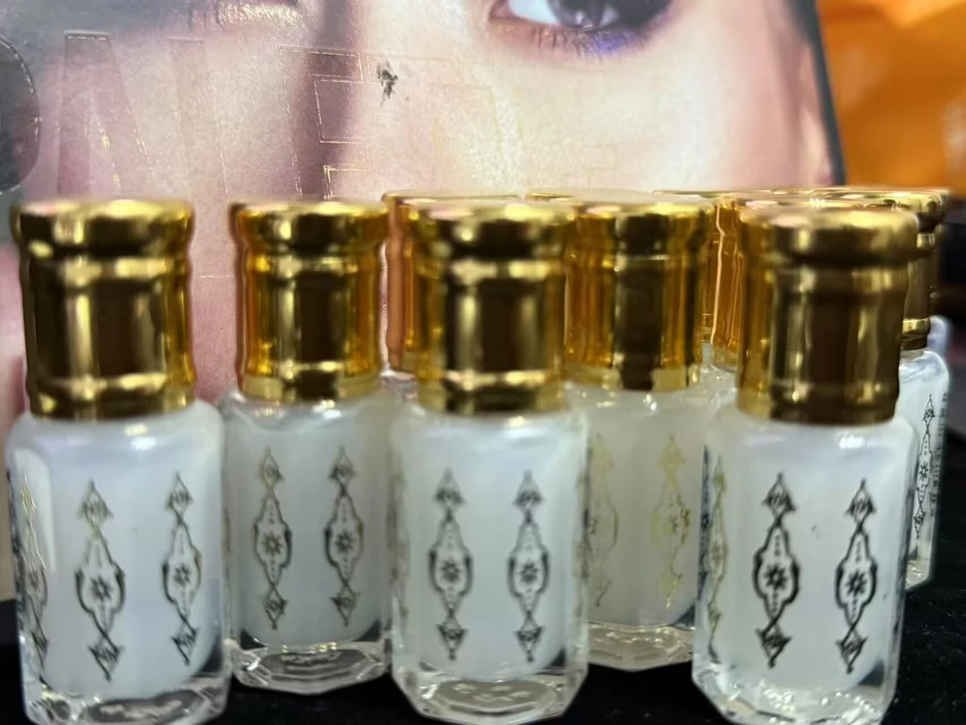 香水体验装夜间的情侣款专用香油留香正品