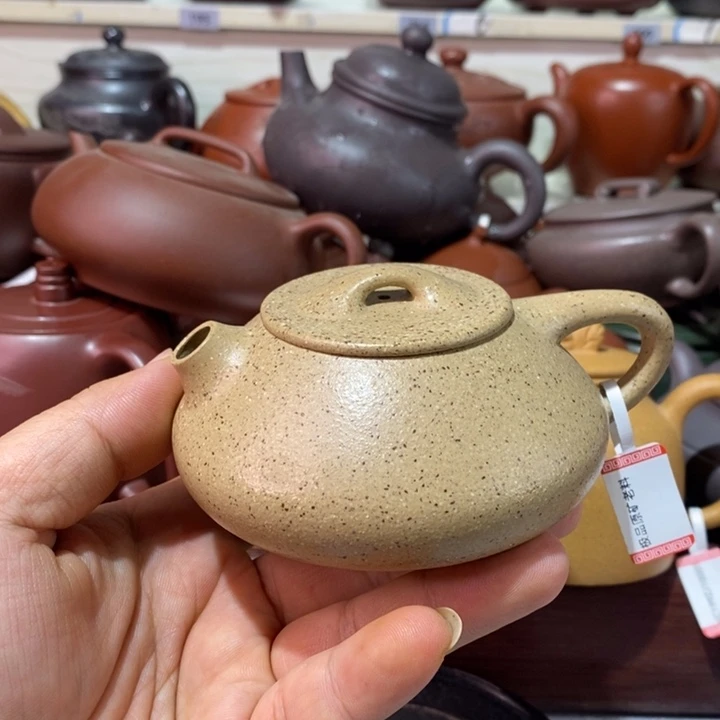 茶壶紫砂精工制作