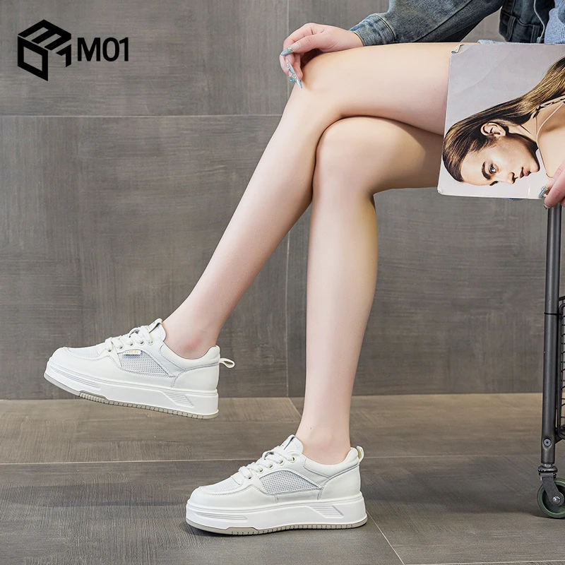 M01加宽大码女鞋41到43小白鞋女2025新款秋季厚底轻便休闲板鞋子