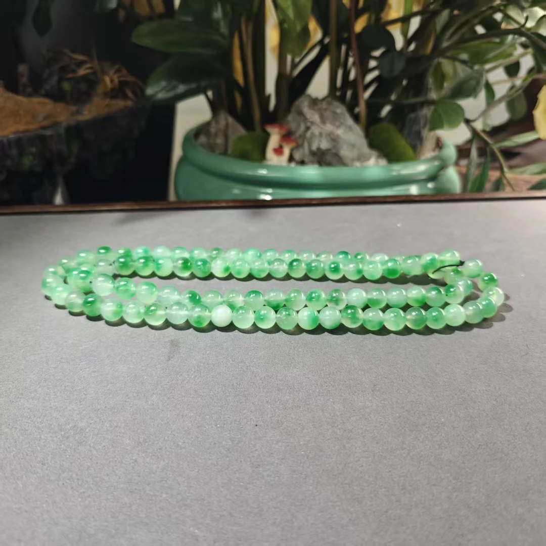 金玉满堂珠宝-时尚简约-古风气质-冰透飘花项链