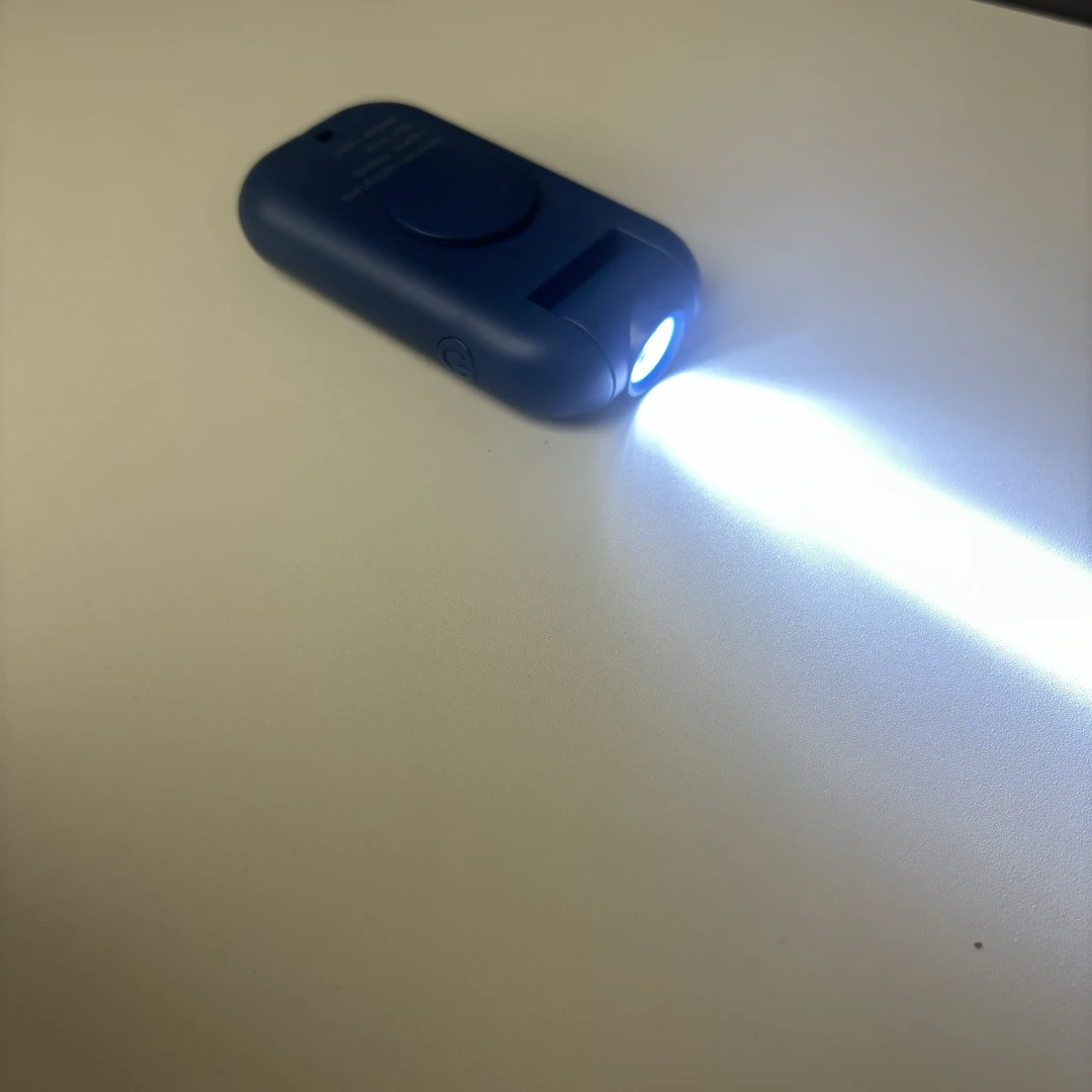 便携式多功能手电筒户外