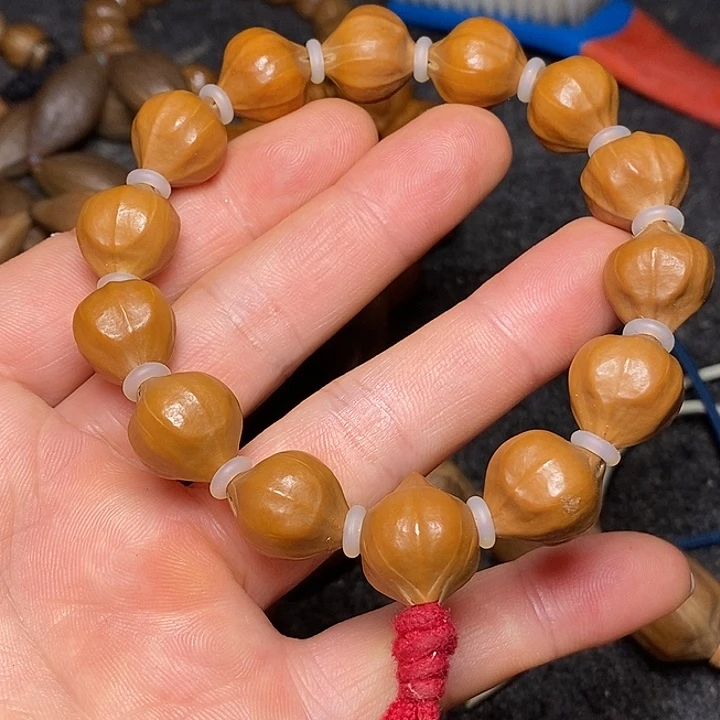 手串橄榄核1.3四花29号