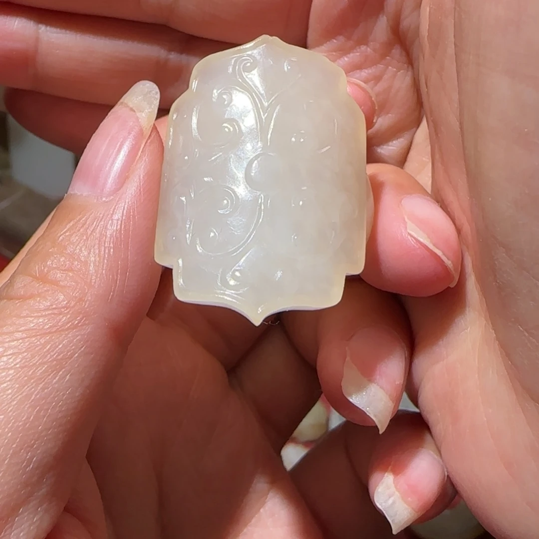 和田玉未镶嵌挂件袁*勇