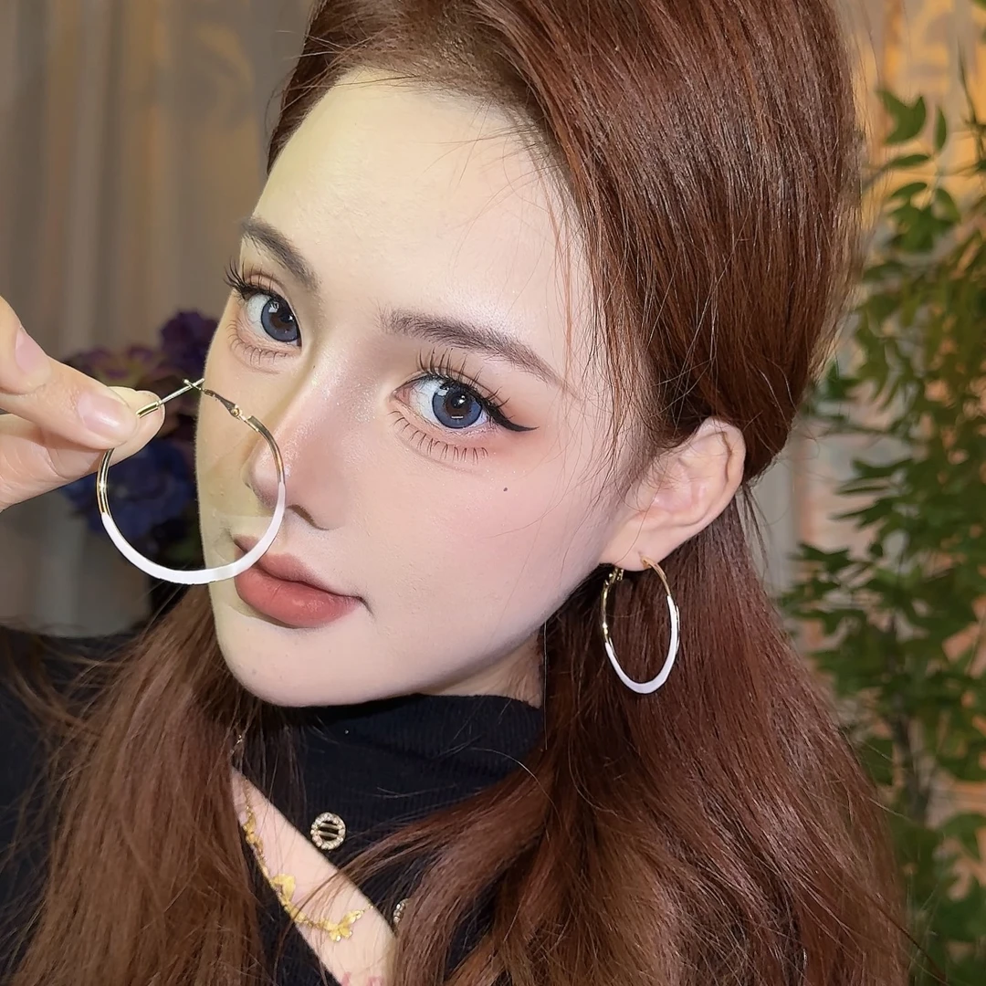 合金耳饰 金白拼色百搭气质时尚设计感大耳圈精致ins个性超显脸小