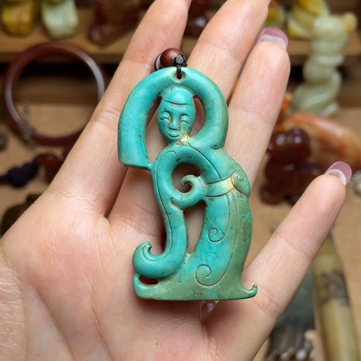 蛇纹石玉未镶嵌颈饰