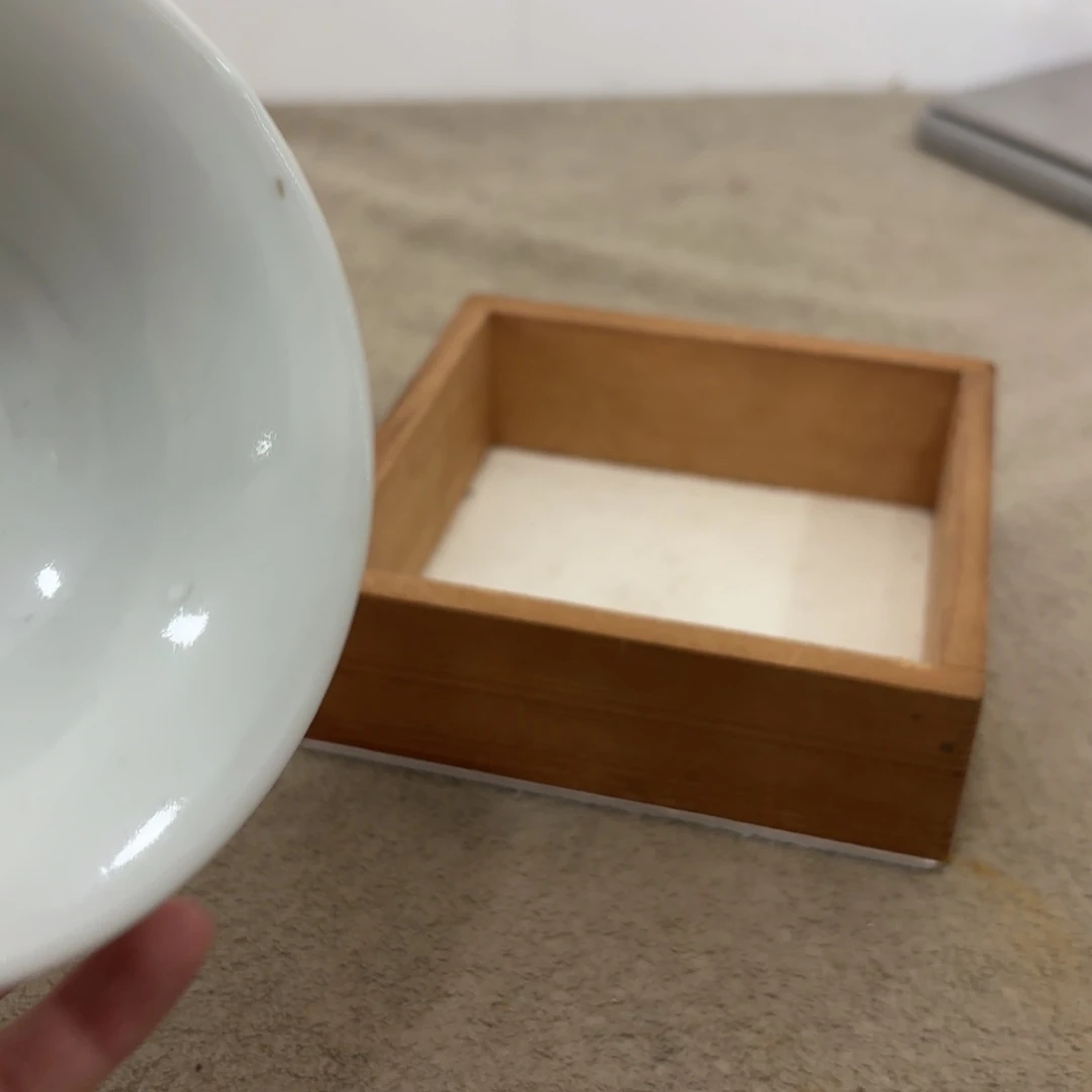 瓷片非常好看漂亮的物品