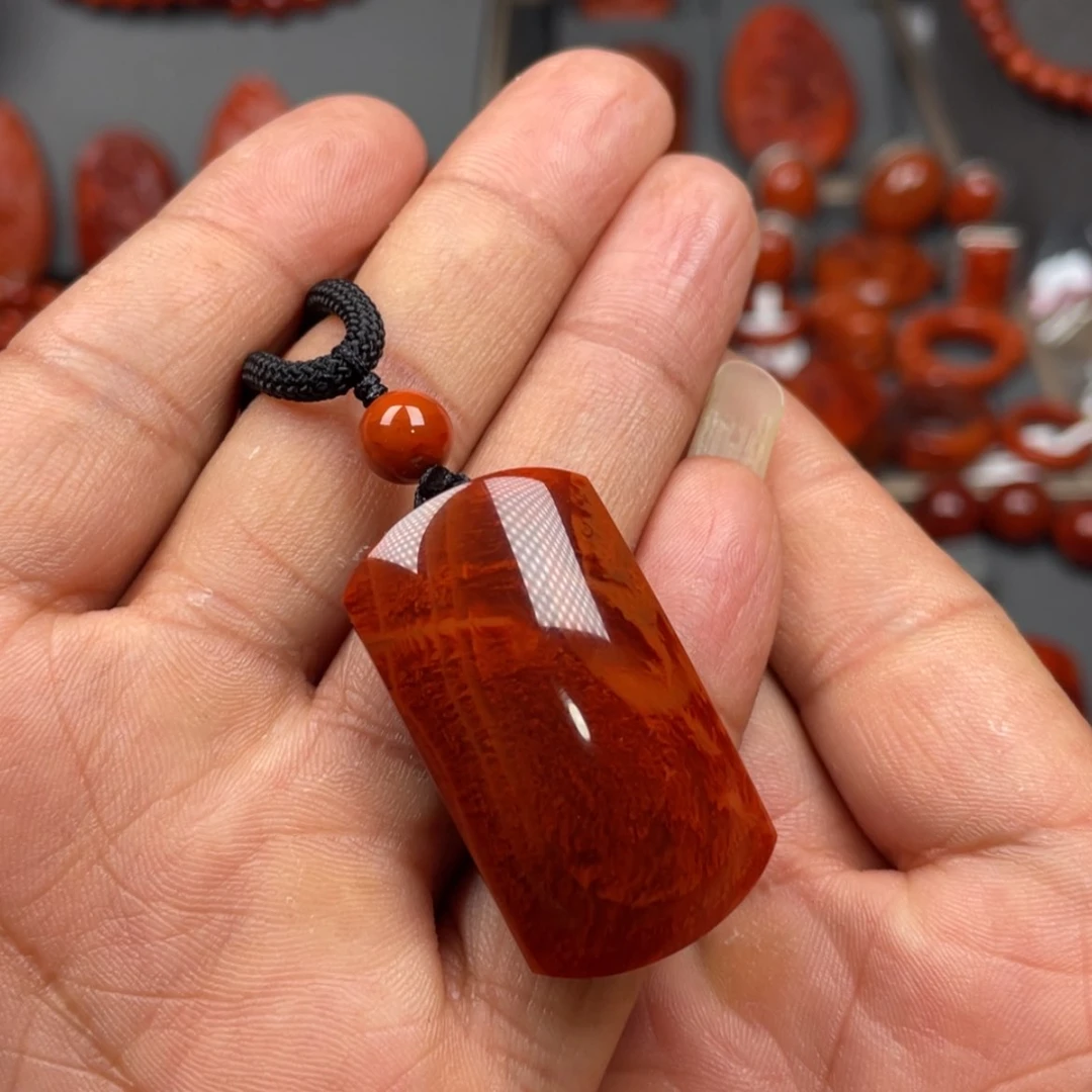 【闪购商品】南红玛瑙珠宝奇石未镶嵌吊坠