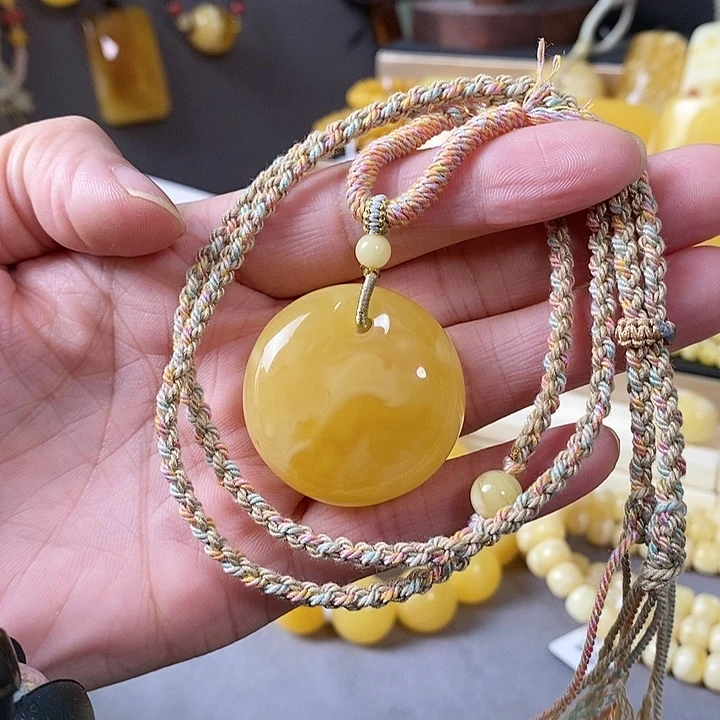 琥珀未镶嵌裸石公主扣