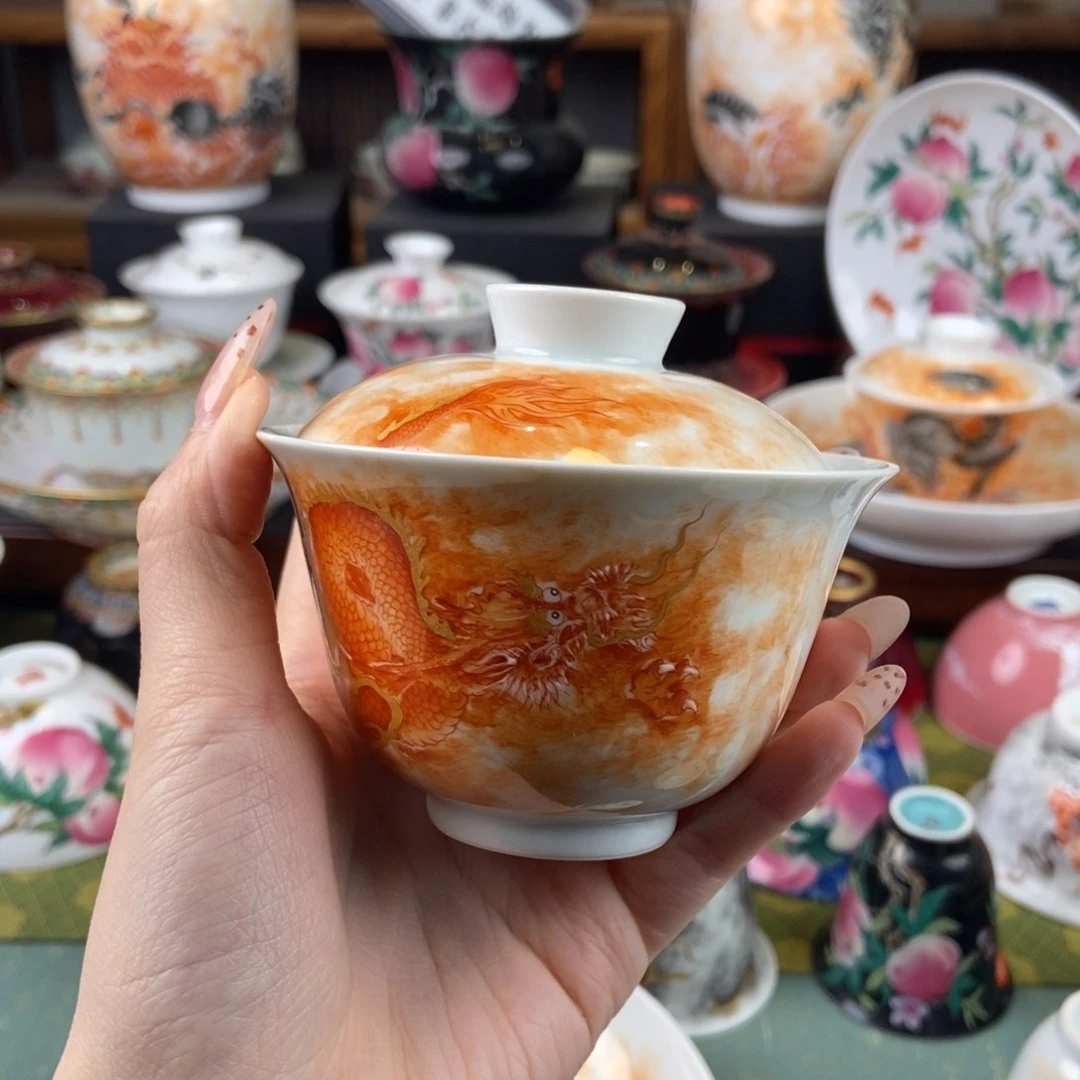 陶瓷的设计师是一款全新
