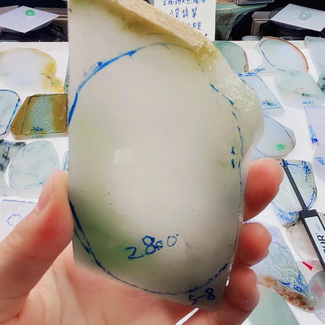 定制翡翠未镶嵌定制
