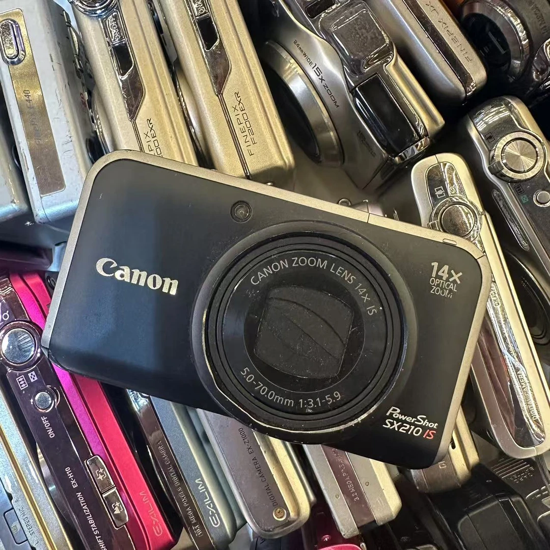 9新 Canon/佳能 佳能SX210小长焦 1410W像素 14倍变焦  配件齐全