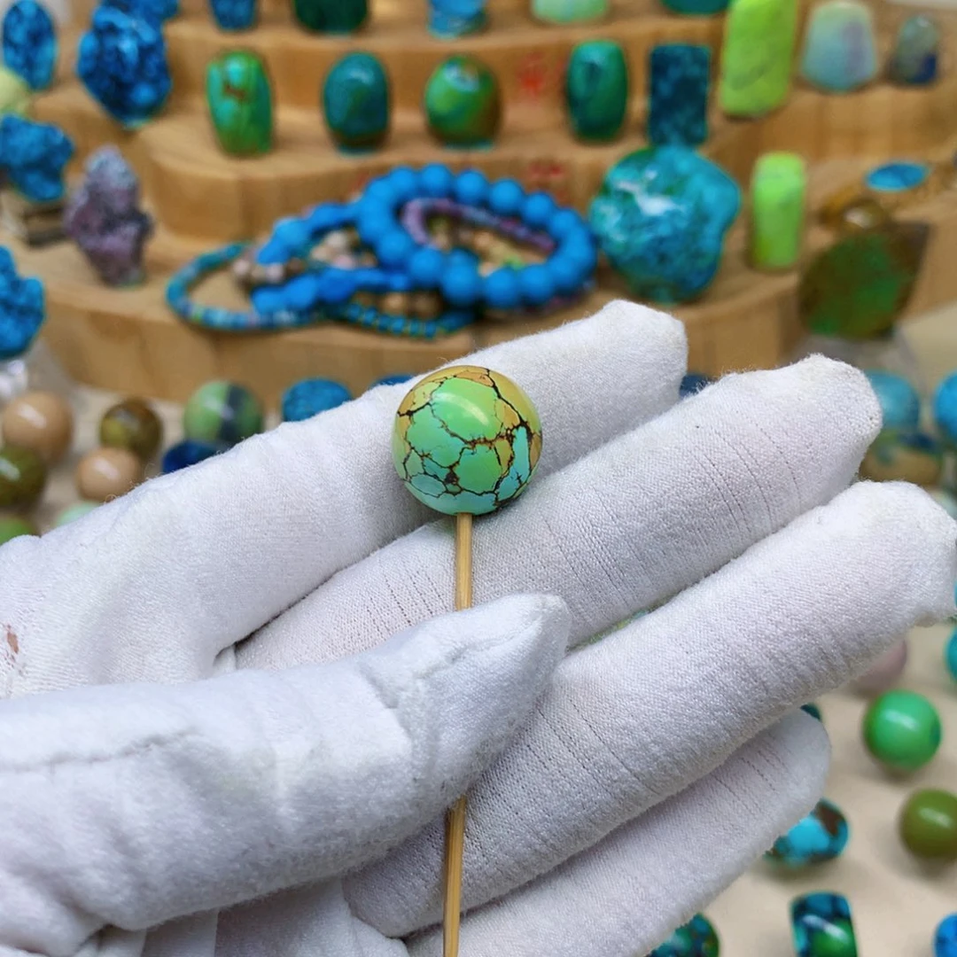 绿松石未镶嵌三彩随行