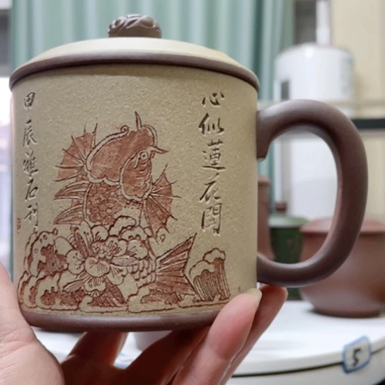 紫砂茶杯喝****！底槽清粉浆刻绘杯