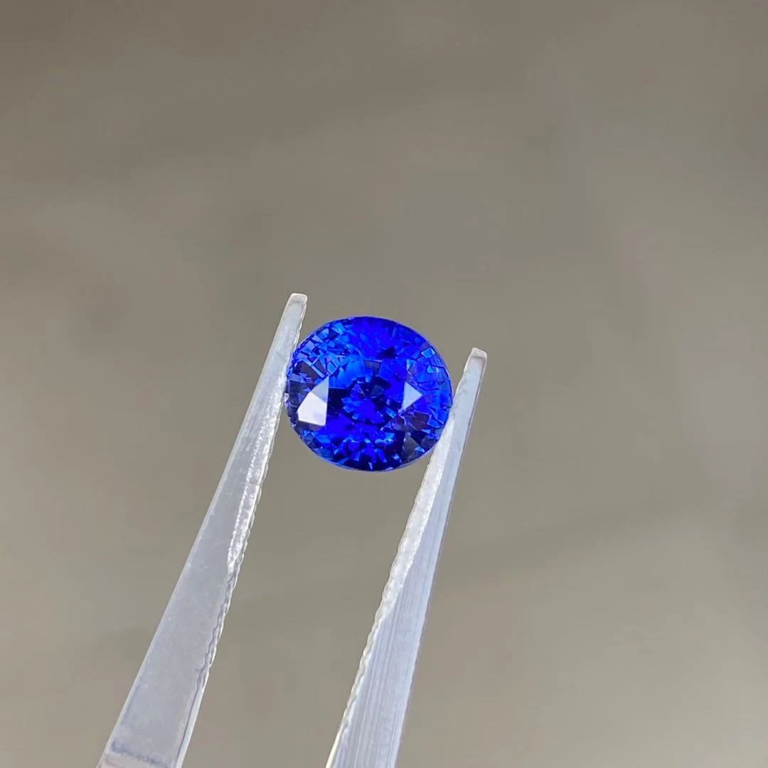 天然斯里兰卡蓝宝石 2.75克拉