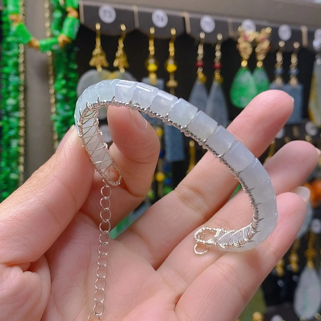 未镶嵌翡翠耳饰翡翠