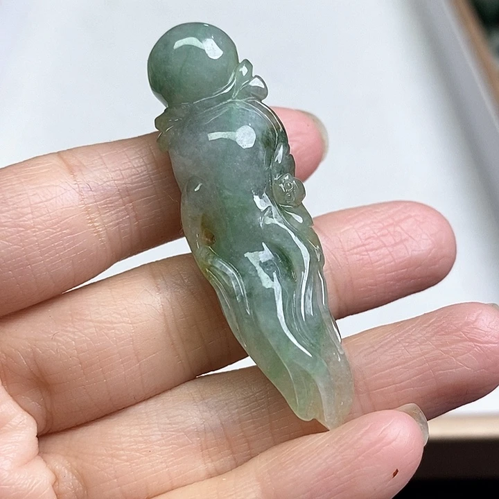 翡翠未镶嵌颈饰天然翡翠59
