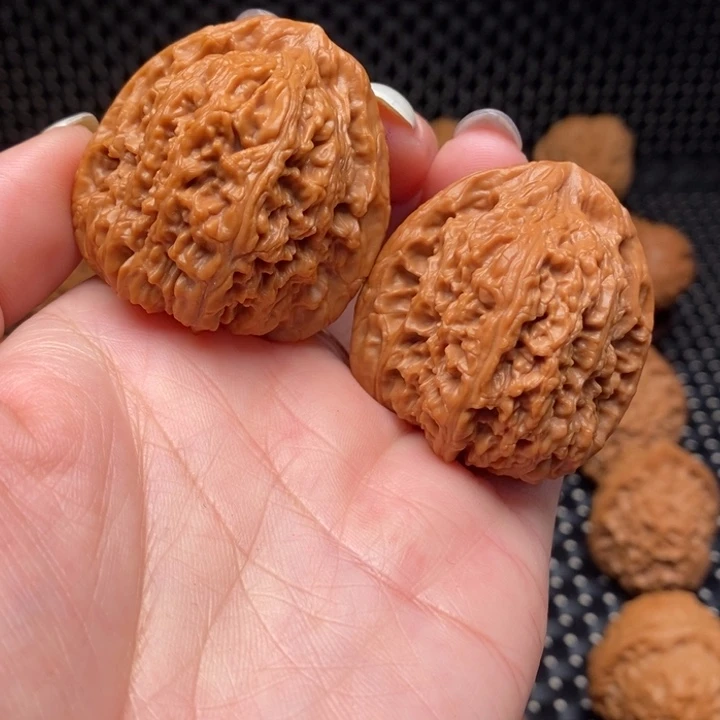 吊坠文玩核桃8南疆石40