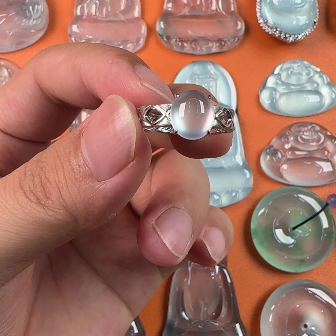 定制翡翠未镶嵌天然