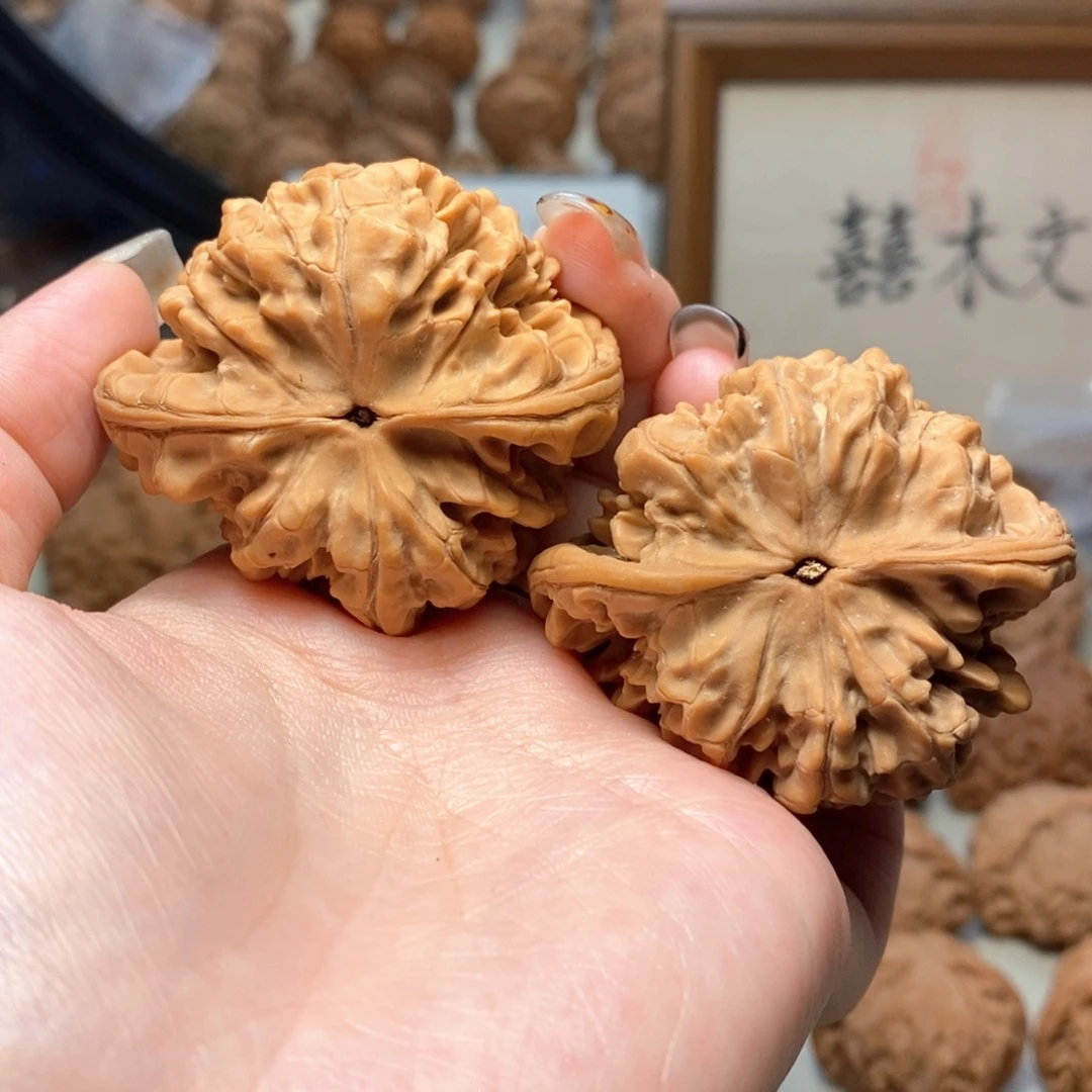 文玩核桃把件51官帽