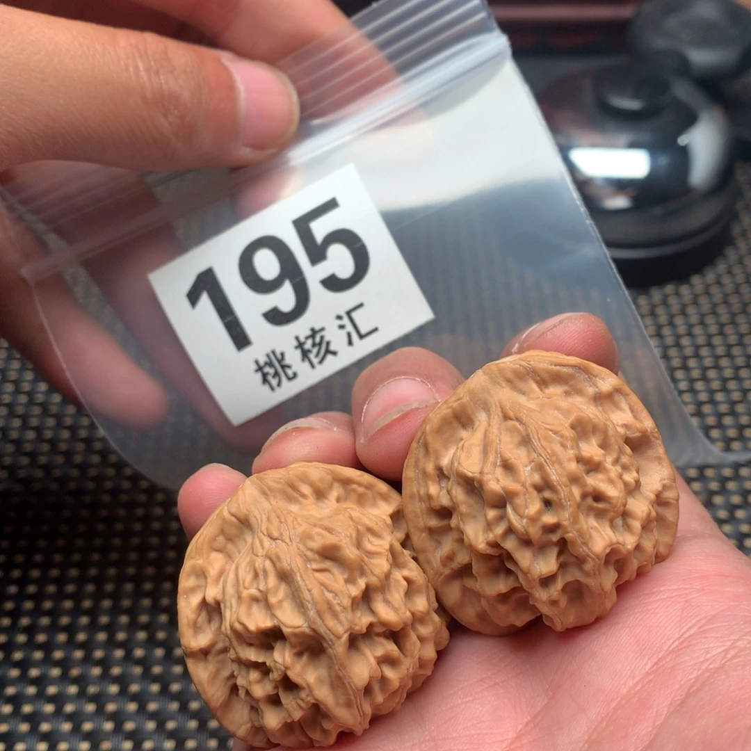 文玩核桃把件天地36