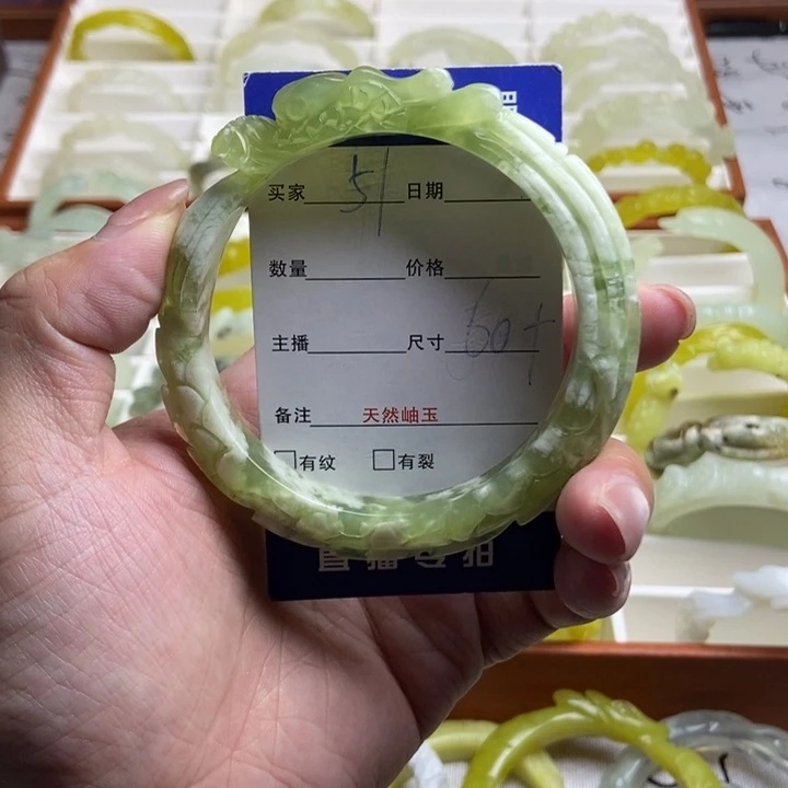 未镶嵌蛇纹石玉手镯
