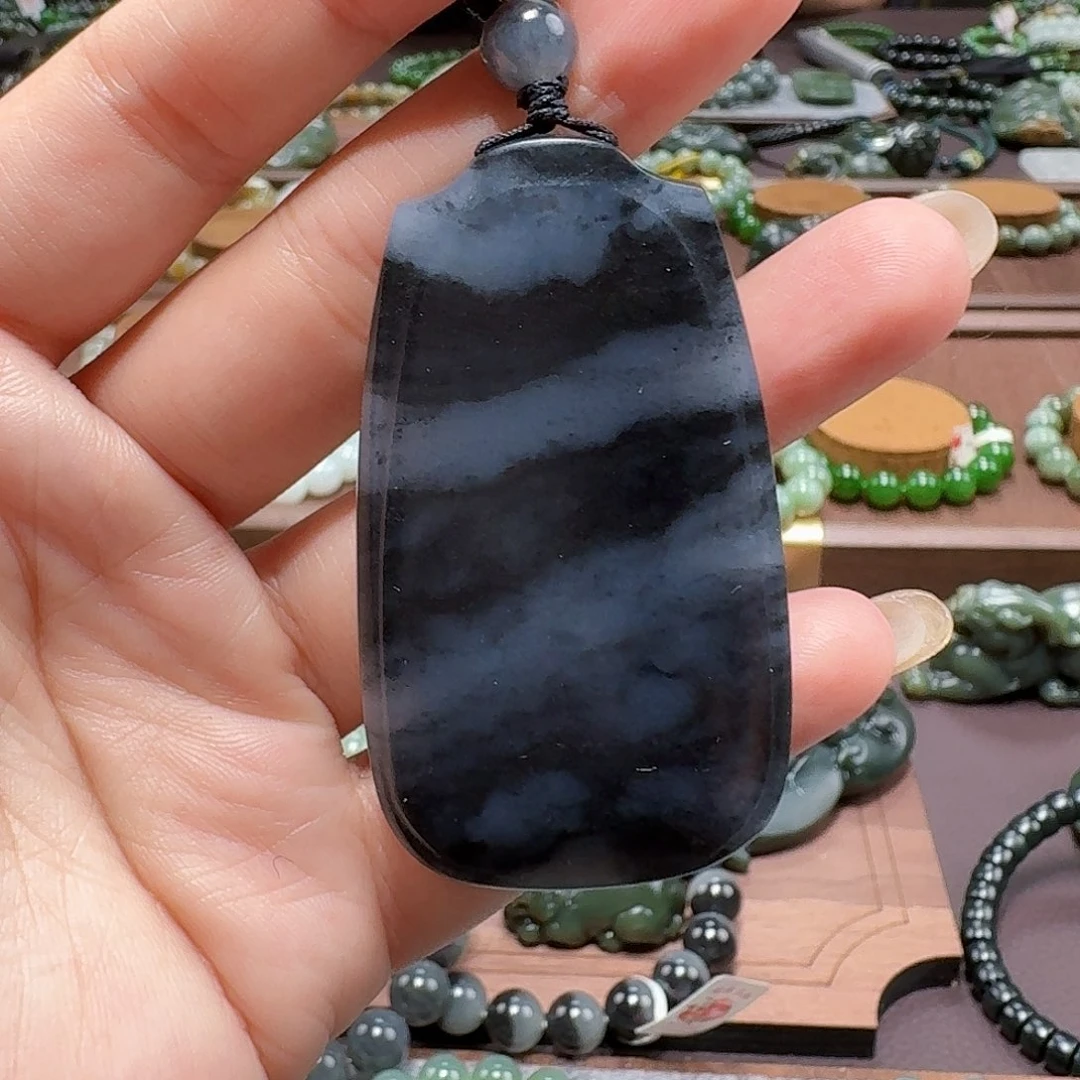 和田玉未镶嵌手链50 g 留皮和田