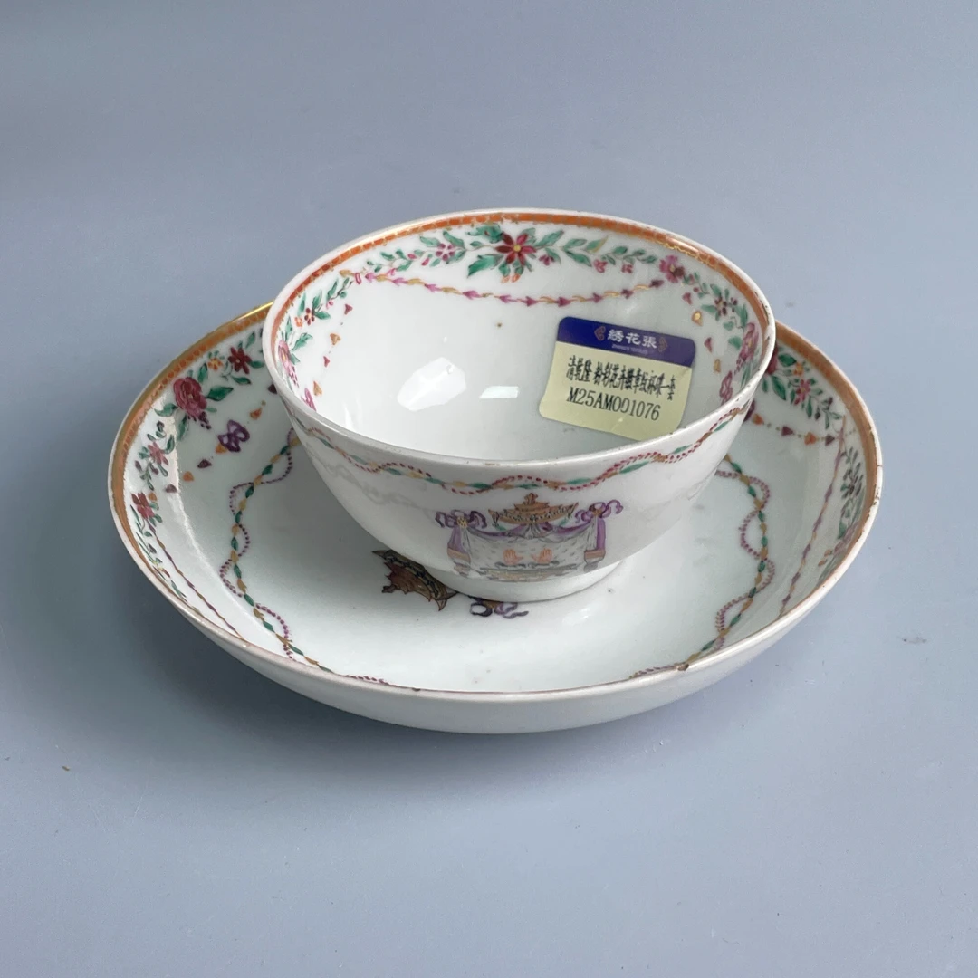 瓷器/古董清乾隆粉彩花卉徽章纹杯碟一套M25AM001076/文物/绣花张