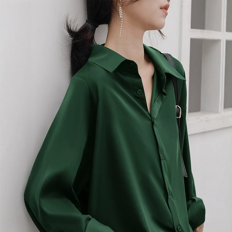 品牌商城同款墨绿色衬衫女春季2025新款高级感深蓝色长袖缎面宽