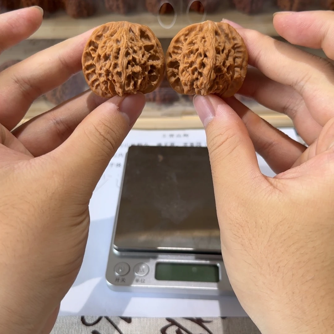 文玩核桃吊坠40尺凤凰岭