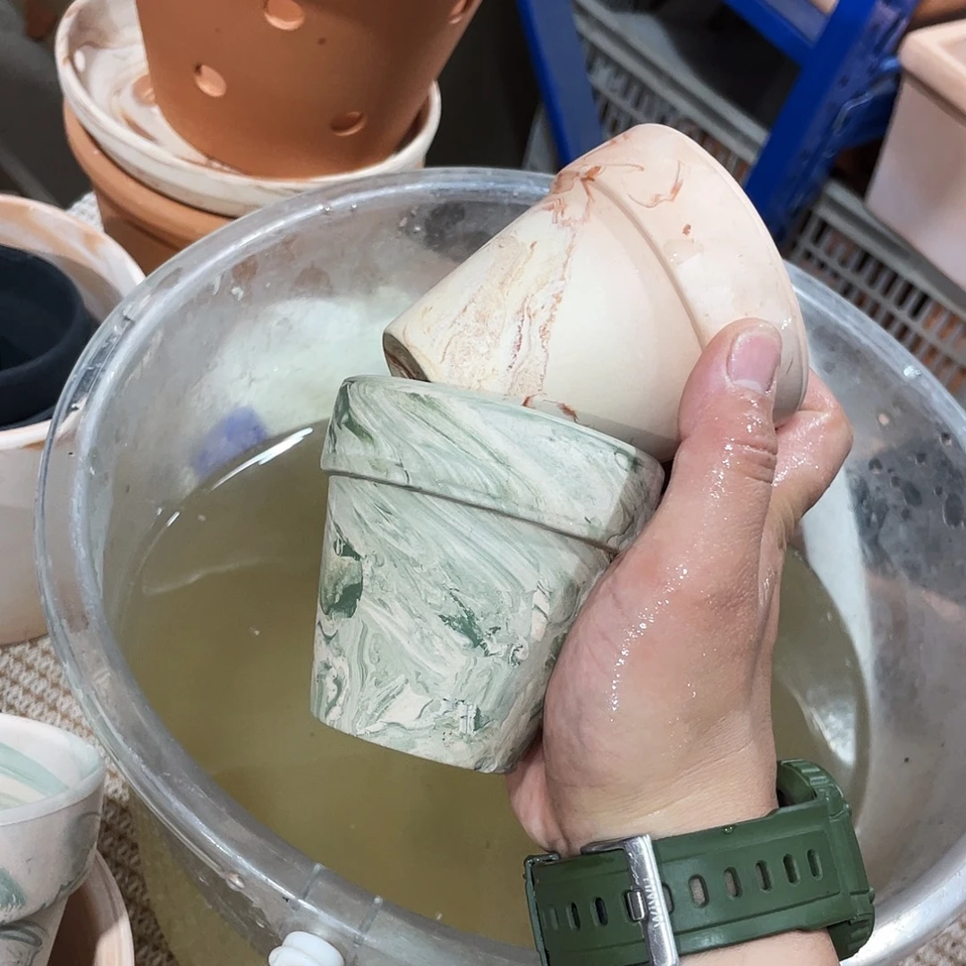 口8×8     绿  红  备注颜色发5  不可混发