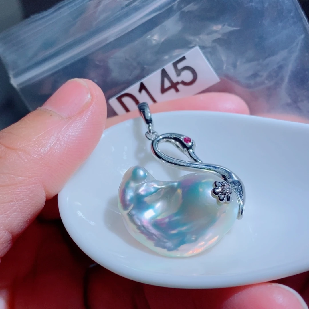 橙***子淡水珍珠银S800镀金镶嵌其他