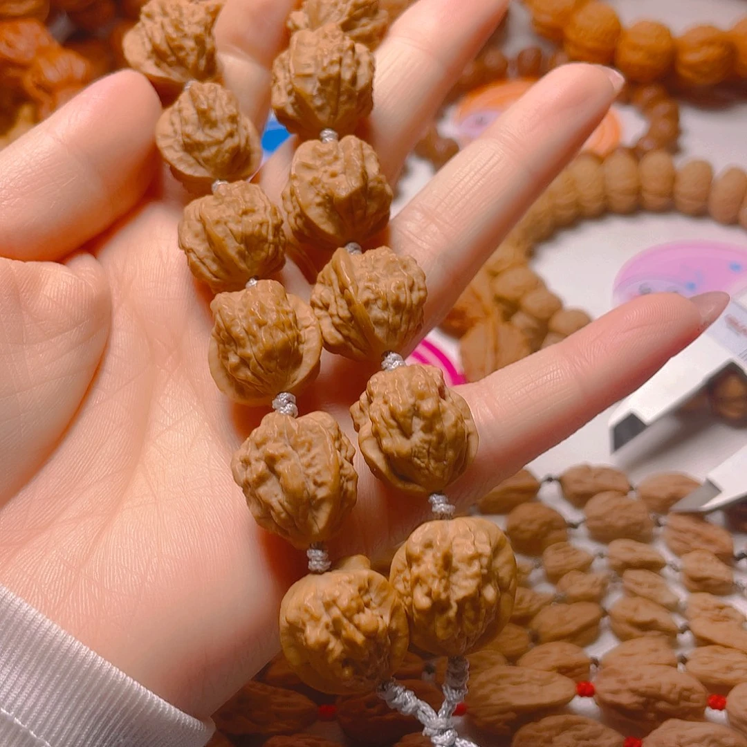 秋***色文玩核桃吊坠蛤蟆头