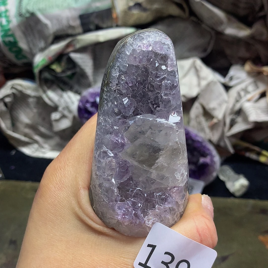 紫晶大型摆件（非配饰）未镶嵌