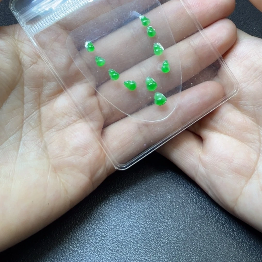 翡翠裸石缅甸翡翠