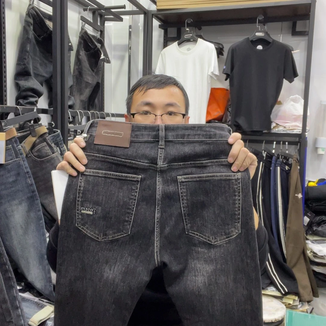 连***哥38码68523款牛仔裤