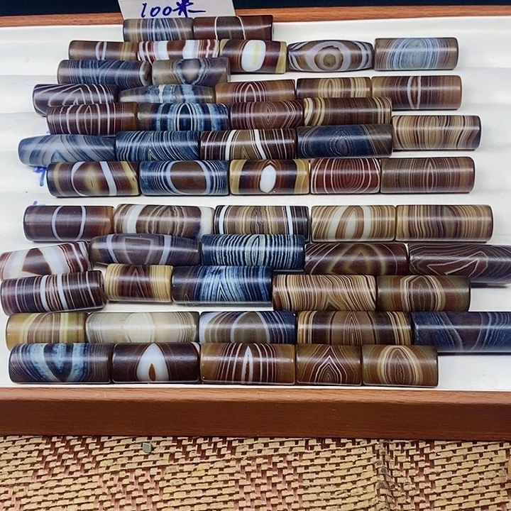 玉***龙玛瑙/玉髓未镶嵌颈饰