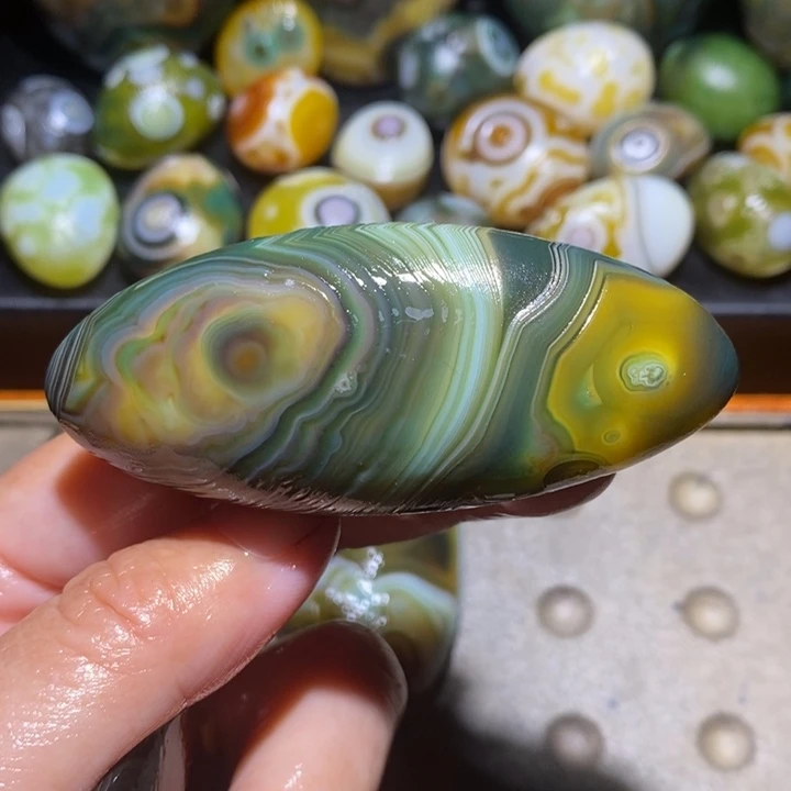 未镶嵌玛瑙/玉髓珠宝半成品87